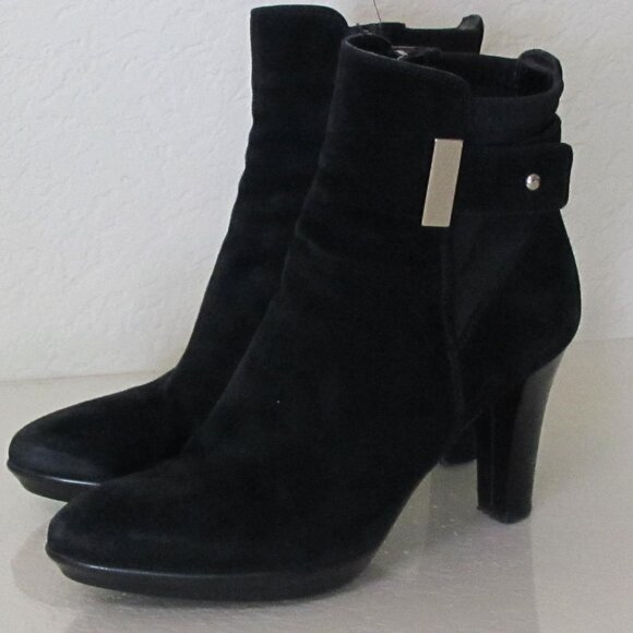 Aquatalia Black Suede Waterproof Booties Seen On Kate Middleton - Picture 2 of 12